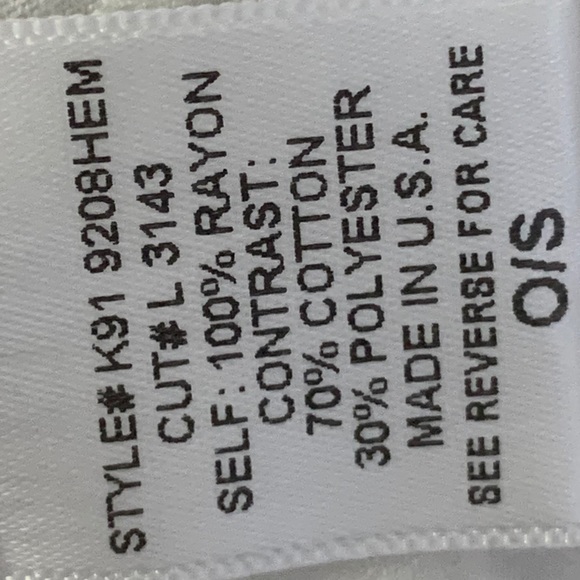 Emma & Sam White Flowy T-Shirt With Crochet Trim - Picture 5 of 7